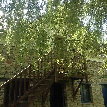 Bed and Breakfast Le Guilloux Saint-Ave Экстерьер фото