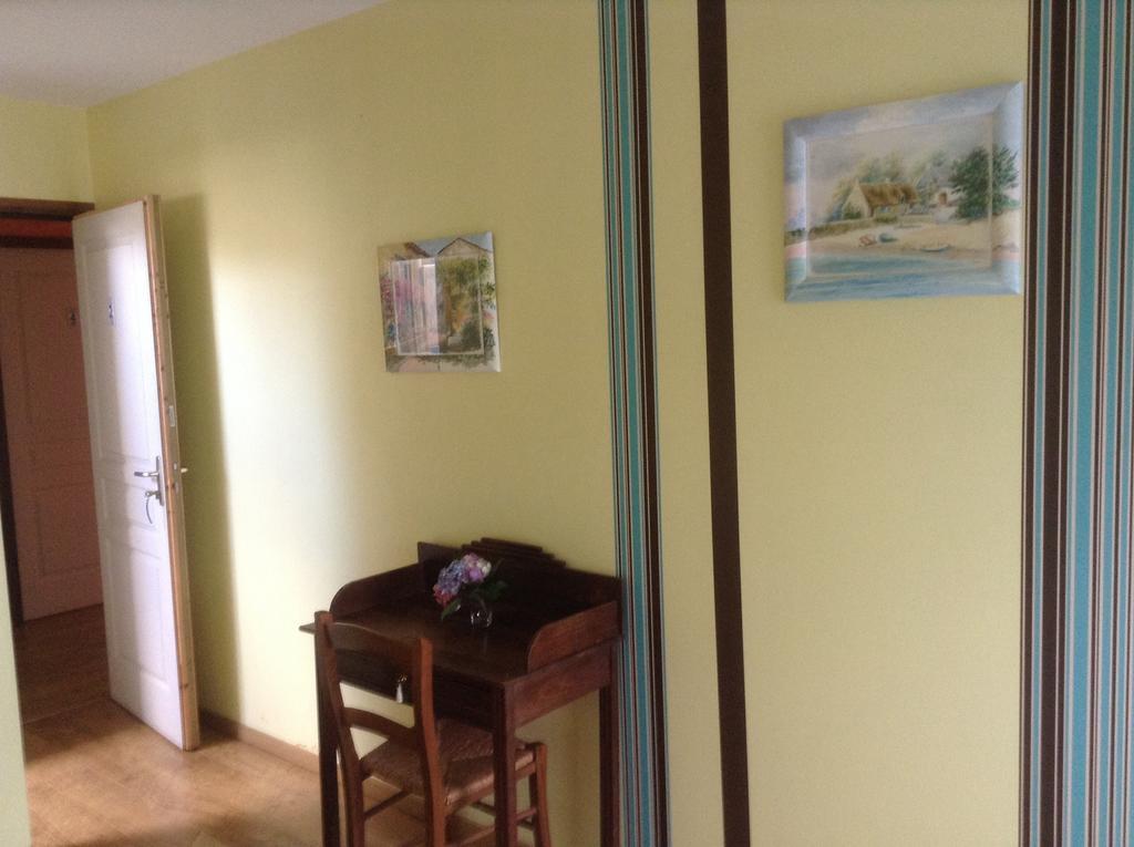 Bed and Breakfast Le Guilloux Saint-Ave Номер фото