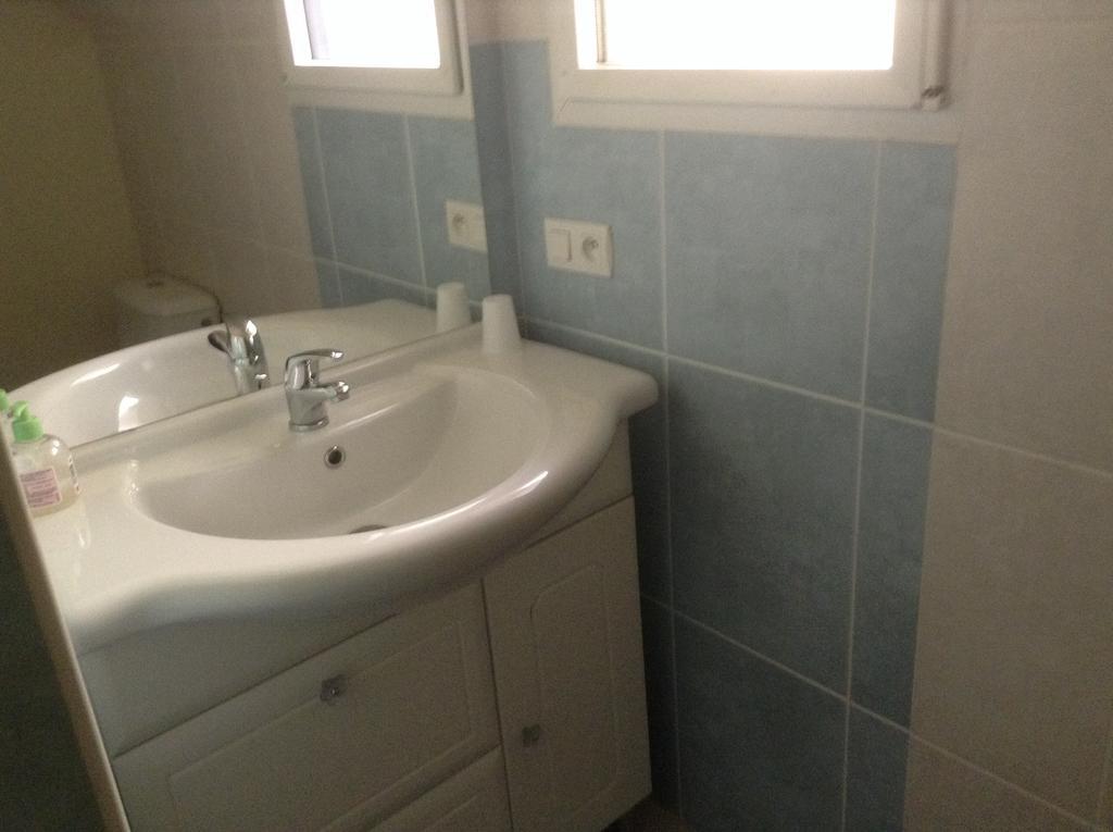 Bed and Breakfast Le Guilloux Saint-Ave Номер фото