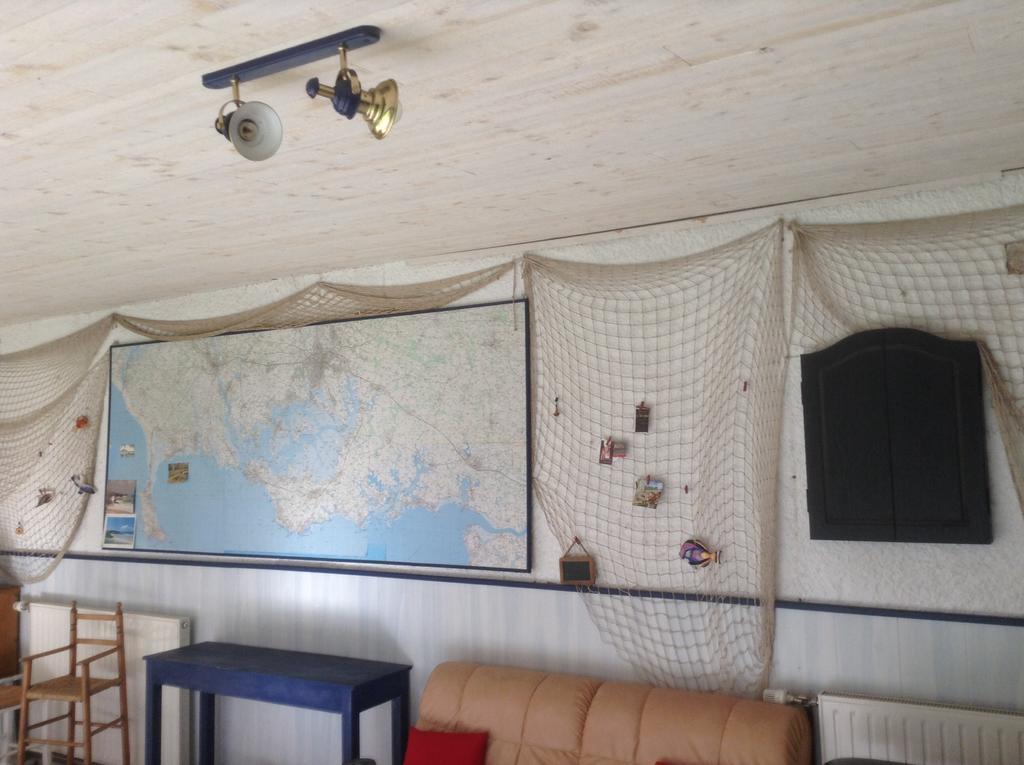 Bed and Breakfast Le Guilloux Saint-Ave Экстерьер фото